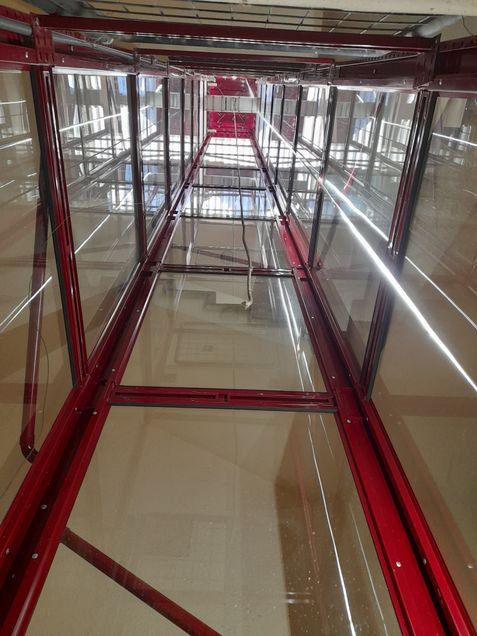 Estructura interna ascensor